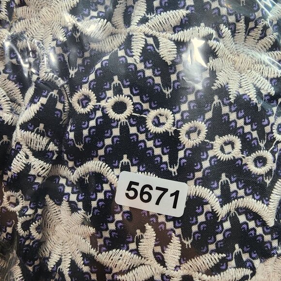 Women's Lush Chevron Black White & Purple Pattern Blouse Top 3/4 Sleeves Size M - Picture 11 of 11